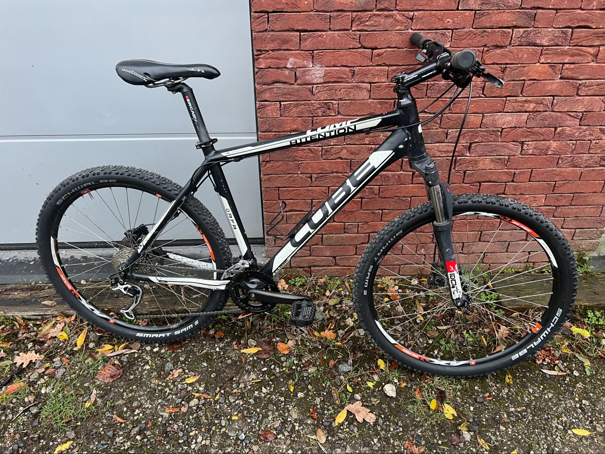 Cube Attention Heren MTB